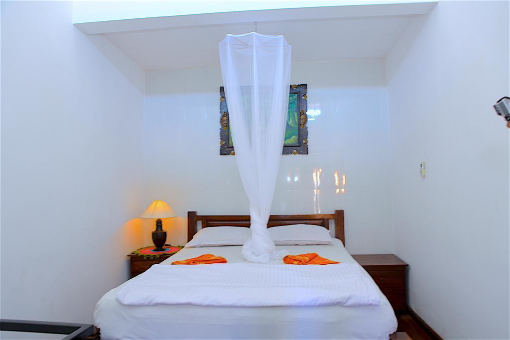 Tirta Yoga Inn Padangbai  Extérieur photo